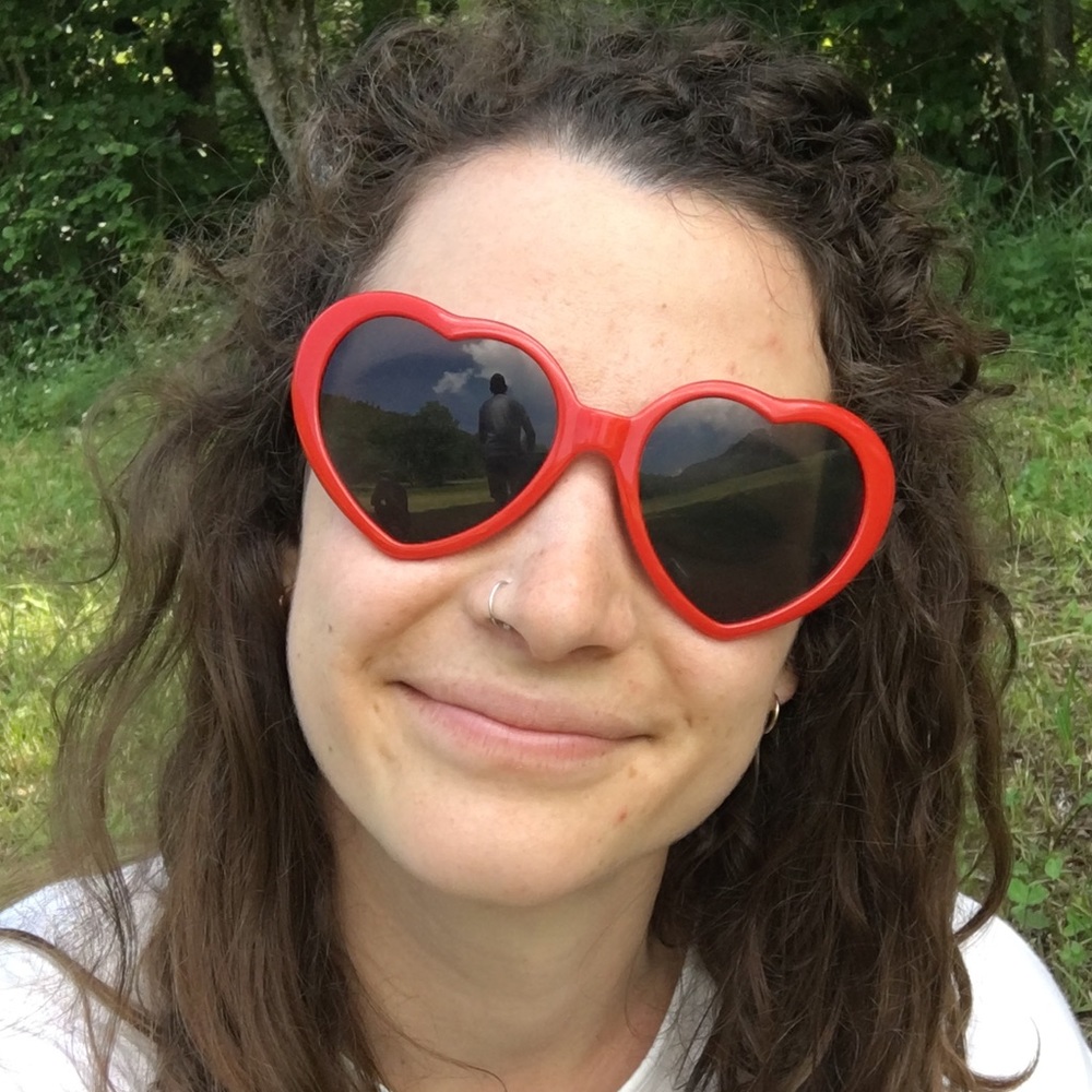 Meet your Posher, Maddie